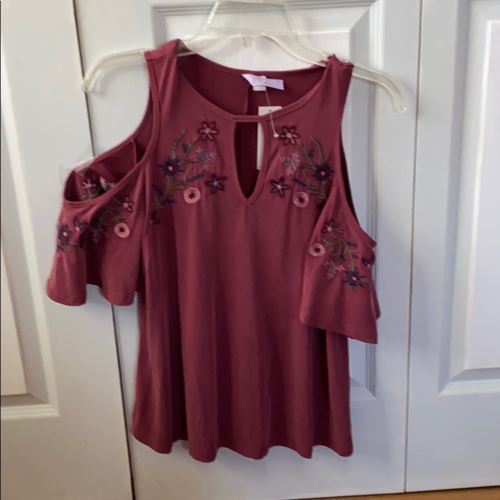 NEW WITH TAGS FRANCESCA’S top